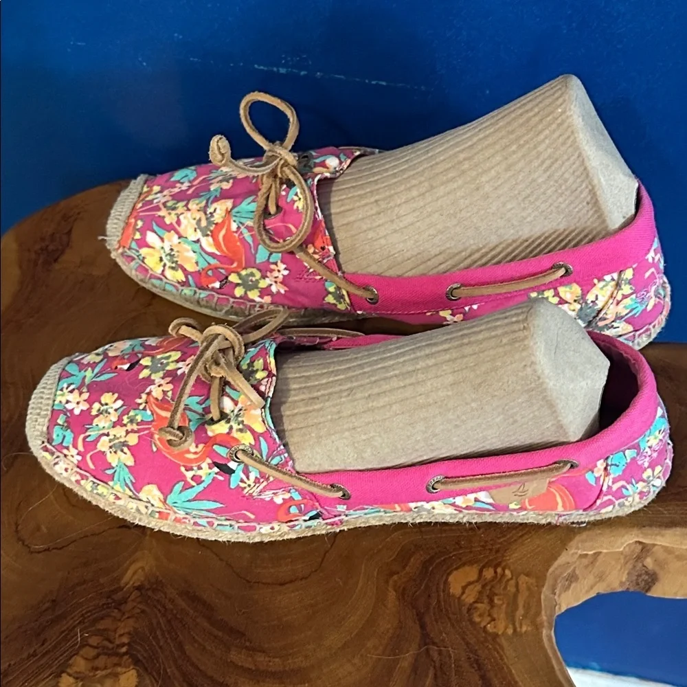 Women’s Sperry Top-Sider Canvas Espadrille Pink Floral & Flamingo Print Size 9.5